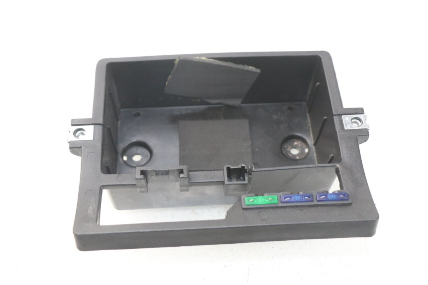 photo de BATTERY TRAY DAELIM S3 125 (2010 - 2017)