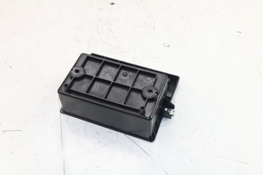 photo de BATTERY TRAY DAELIM S3 125 (2010 - 2017)