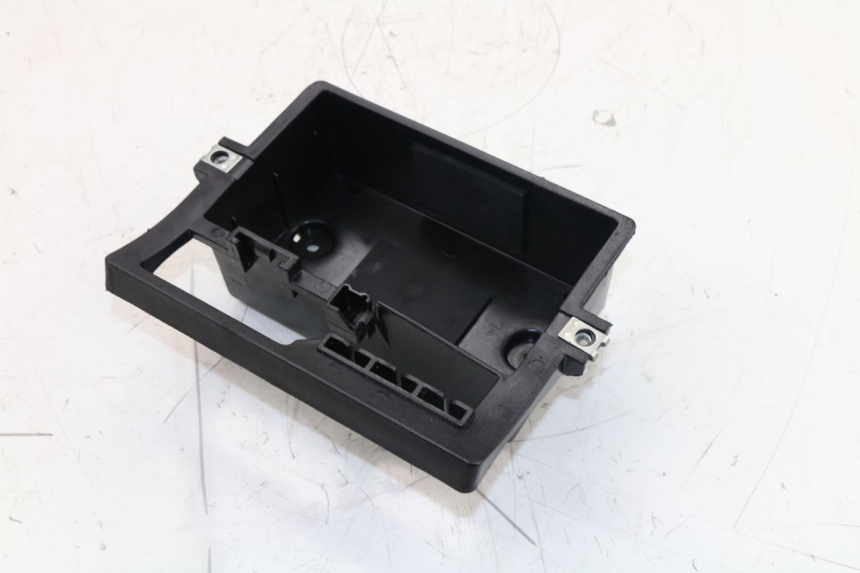 photo de BATTERY TRAY DAELIM S3 125 (2010 - 2017)