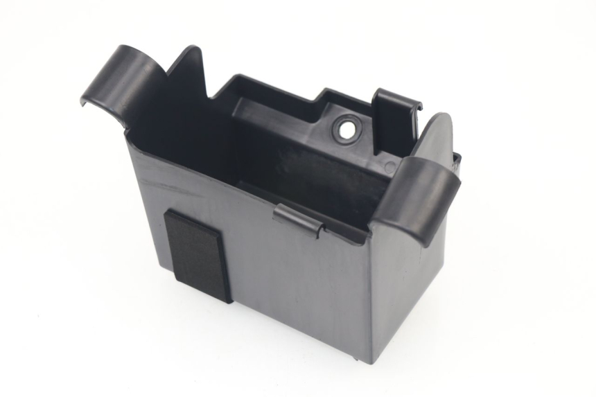 photo de BATTERY BOX DAELIM VJ ROADWIN 125 (2004 - 2007)