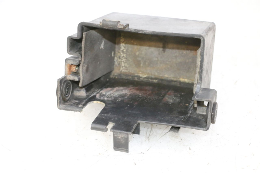 photo de BATTERY BOX YAMAHA FJ 36Y 1100 (1984 - 1985)