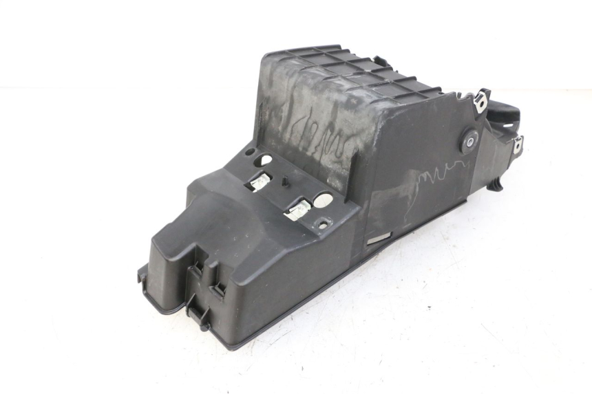 photo de BATTERY BOX BMW G310 R 310 (2016 - 2020)