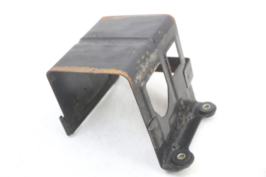 photo de BATTERY BOX SUZUKI GSX E 250 (1982 - 1983)