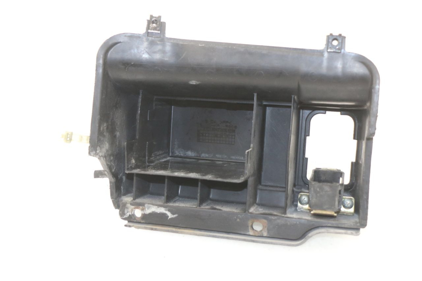 photo de BATTERY BOX HONDA FES PANTHEON 125 (2003 - 2007)