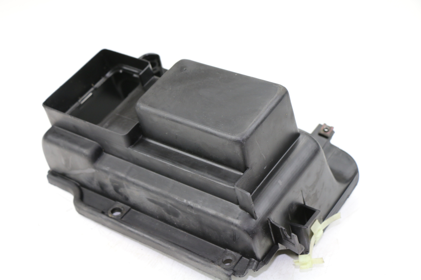 photo de BATTERY BOX HONDA FES PANTHEON 125 (2003 - 2007)