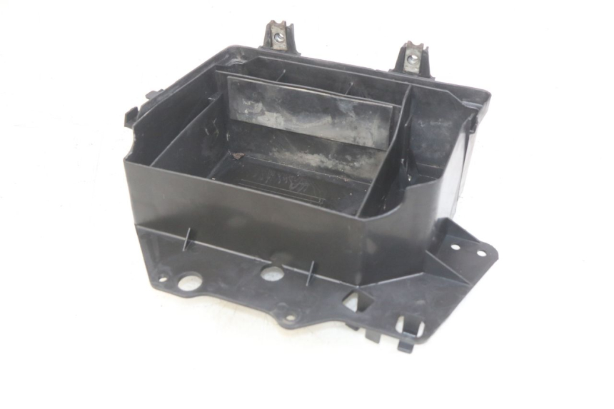 photo de BATTERY TRAY HONDA FES PANTHEON 2T 125 (1998 - 2002)