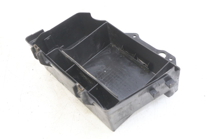 photo de BATTERY TRAY HONDA FES PANTHEON 2T 125 (1998 - 2002)