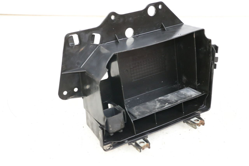 photo de BATTERY TRAY HONDA FES PANTHEON 2T 125 (1998 - 2002)