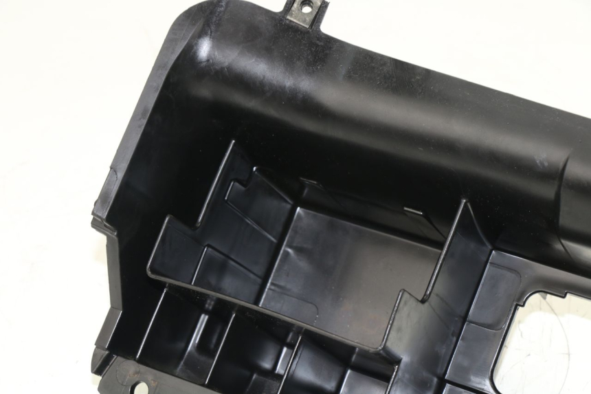 photo de BATTERY BOX HONDA FES S-WING SWING 125 (2007 - 2015)