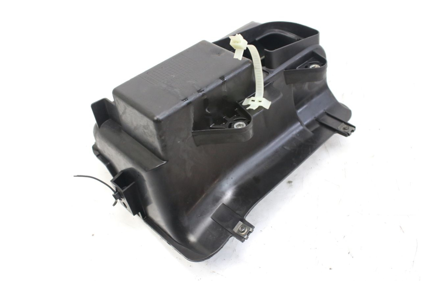 photo de BATTERY TRAY HONDA FES S-WING SWING ABS 125 (2007 - 2015)