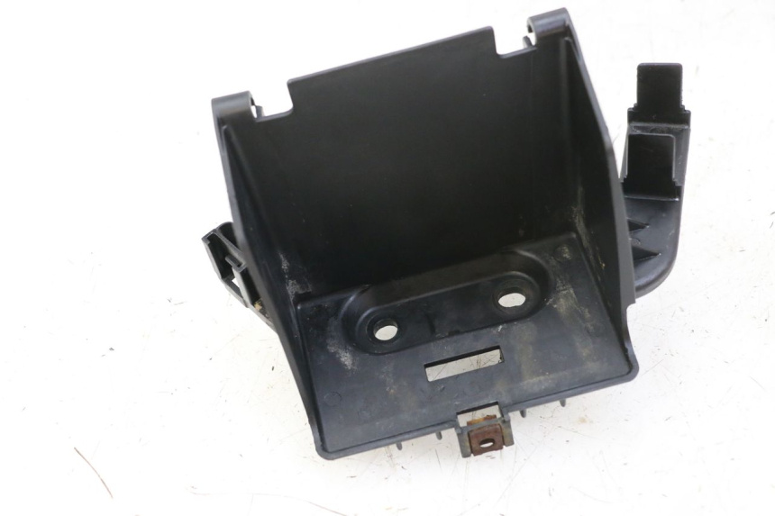 photo de BATTERY BOX HONDA NES AROBASE 125 (2000 - 2003)