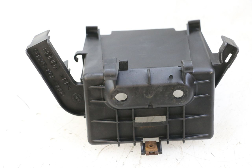 photo de BATTERY BOX HONDA NES AROBASE 125 (2000 - 2003)