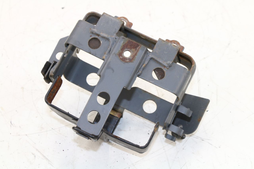 photo de BATTERY TRAY HONDA SCV LEAD 100 (2003 - 2007)