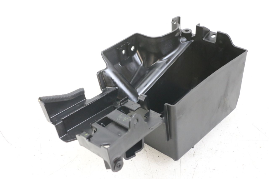 photo de BATTERY TRAY KAWASAKI VERSYS ABS 650 (2015 - 2018)