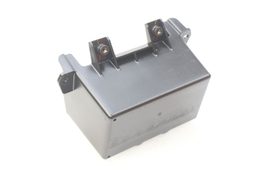 photo de BATTERY TRAY KAWASAKI Z 650 (2016 - 2019)