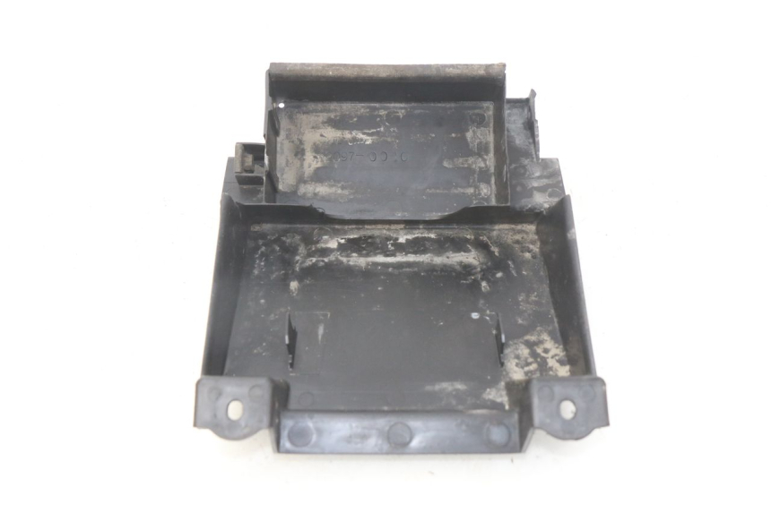 photo de BATTERY TRAY KAWASAKI Z S 750 (2003 - 2006)