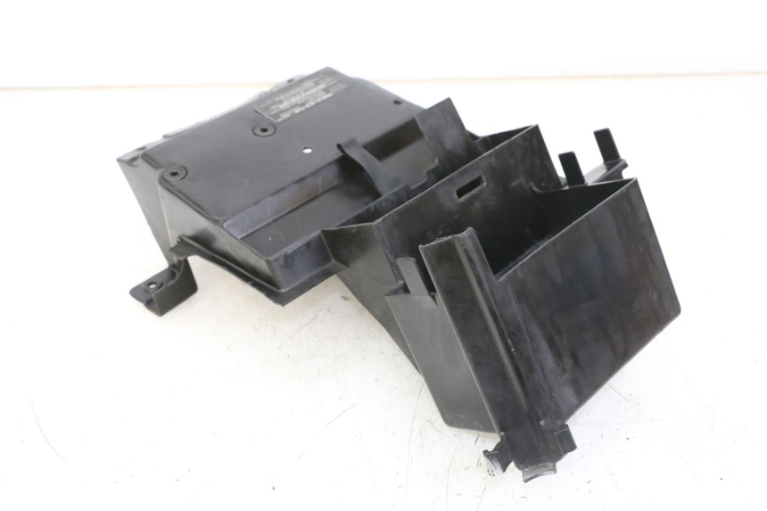 photo de BATTERY TRAY KAWASAKI ZR7 ZR-7 S 750 (1999 - 2004)