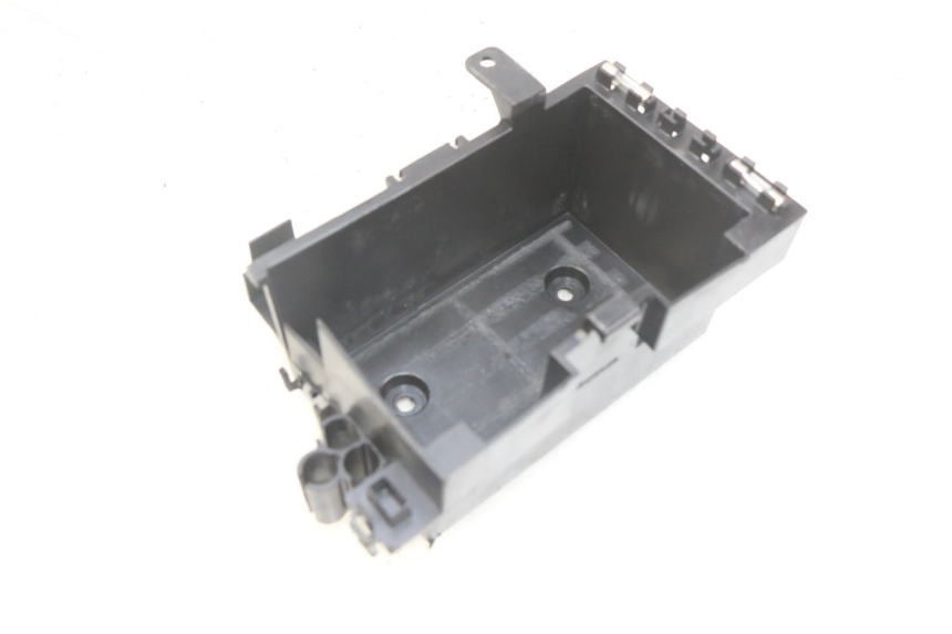 photo de BATTERY TRAY KYMCO AGILITY 16+ 4T 50 (2018 - 2023)
