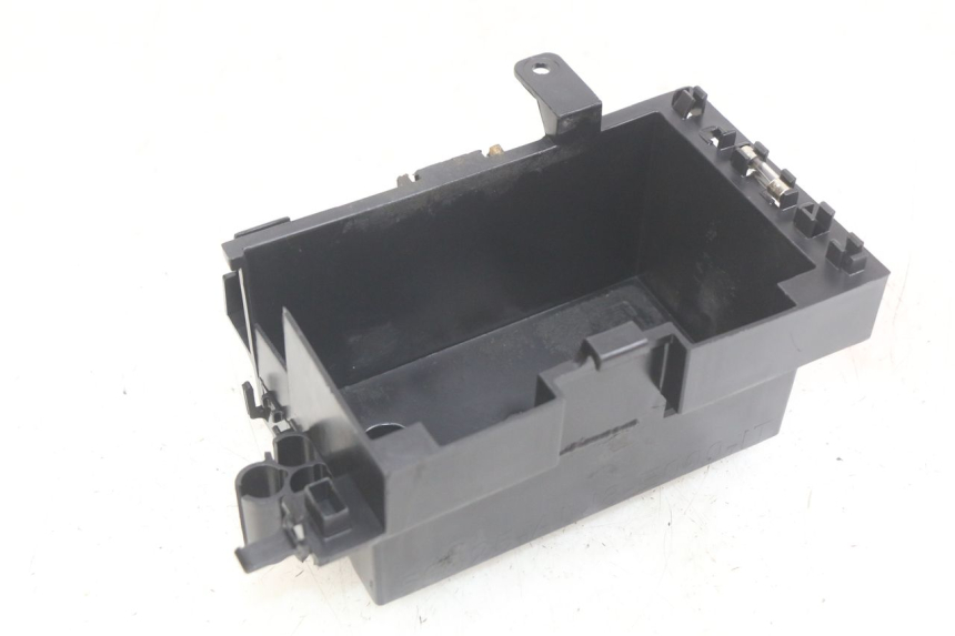 photo de BATTERY TRAY KYMCO AGILITY 16+ 4T 50 (2018 - 2023)