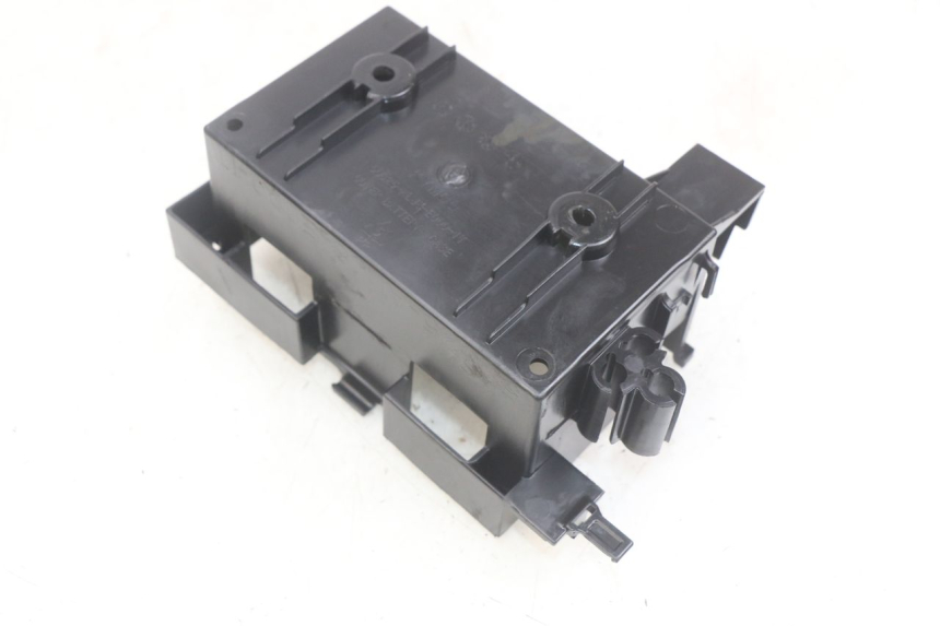 photo de BATTERY TRAY KYMCO AGILITY 16+ 4T 50 (2018 - 2023)