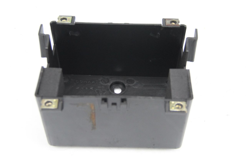 photo de BATTERY BOX KYMCO DINK 4T 50 (2007 - 2018)