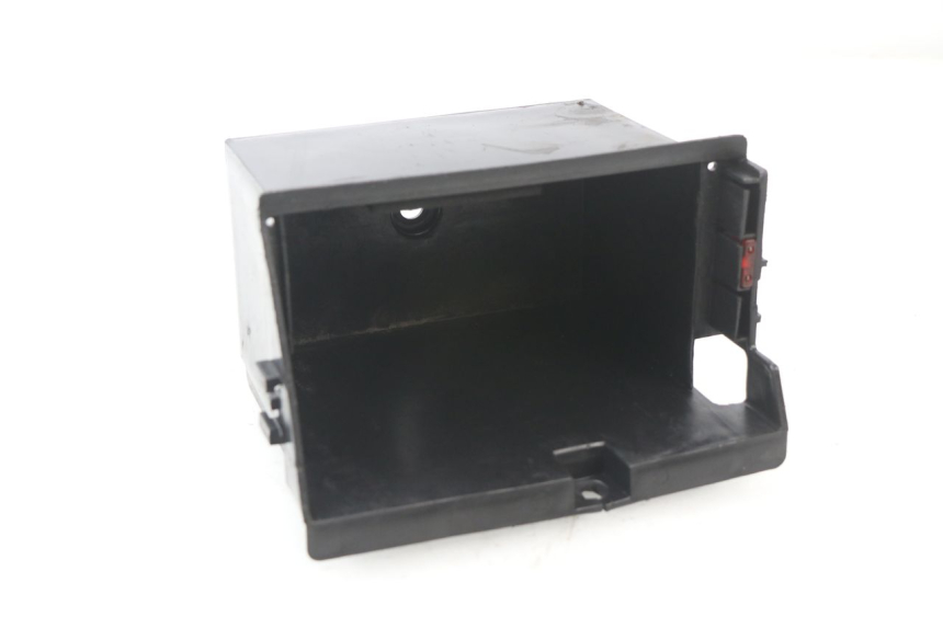 photo de BATTERY BOX KYMCO GRAND DINK 250 (2002 - 2007)