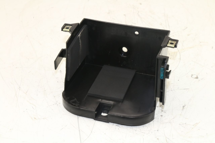 photo de BATTERY BOX KYMCO GRAND DINK 125 (2008 - 2014)