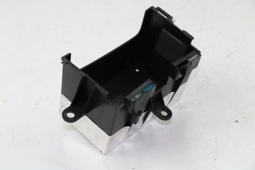 photo de BATTERY BOX KYMCO K-XCT 125 (2013 - 2017)