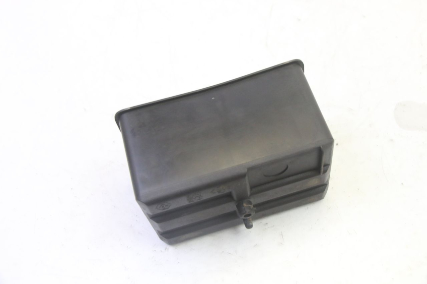 photo de BATTERY BOX PIAGGIO LXV 4T 50 (2009 - 2013)