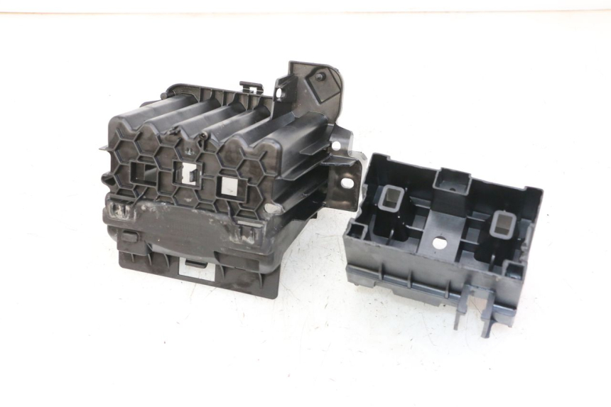 photo de BATTERY TRAY PEUGEOT CITYSTAR 2T 50 (2018 - 2021)