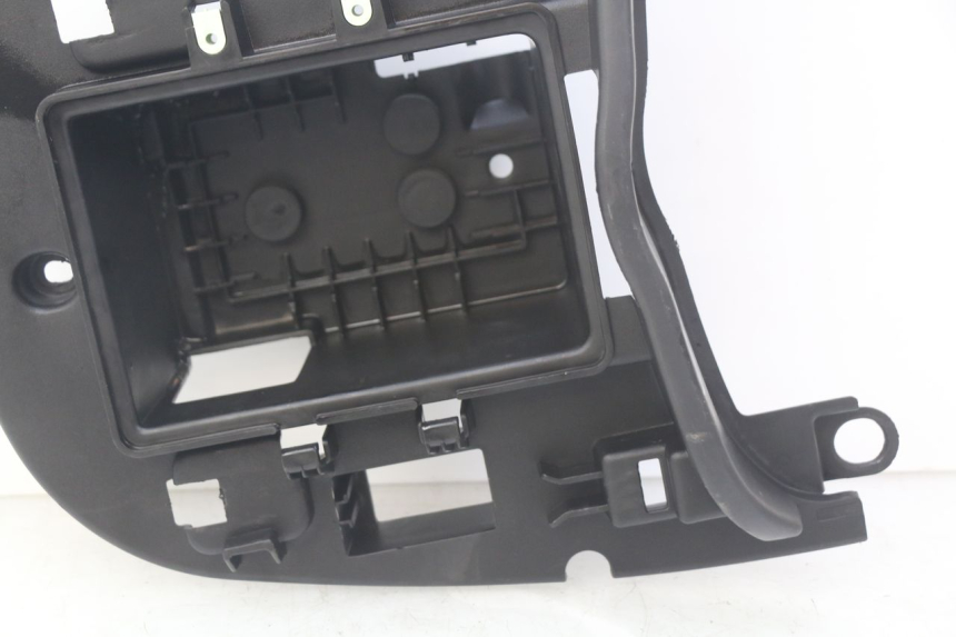 photo de BATTERY TRAY PEUGEOT DJANGO 2T 50 (2014 - 2019)