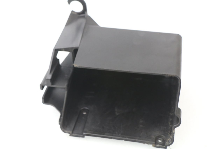 photo de BATTERY BOX PEUGEOT LOOXOR 125 (2002 - 2006)