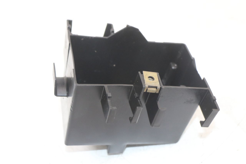 photo de BATTERY TRAY PEUGEOT LUDIX 50 (2005 - 2007)