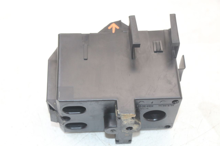 photo de BATTERY TRAY PEUGEOT LUDIX 50 (2005 - 2007)