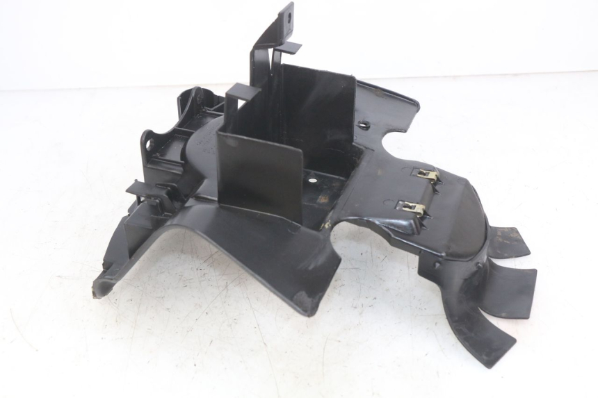 photo de BATTERY TRAY PEUGEOT SV 125 (1991 - 1994)