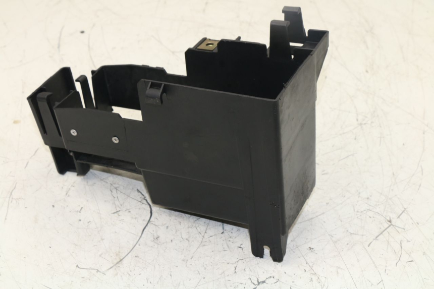 photo de BATTERY BOX PEUGEOT TREKKER 50 (1998 - 2004)