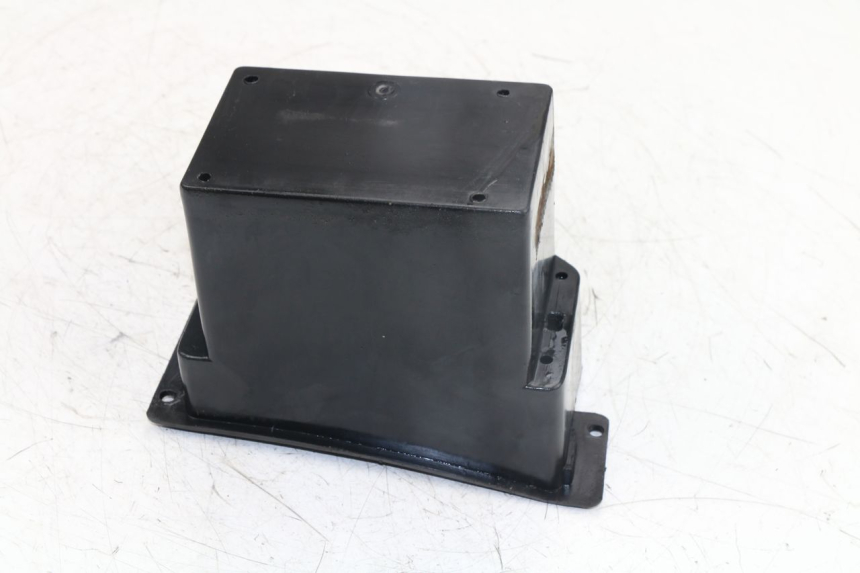 photo de BATTERY TRAY PEUGEOT V-CLIC VCLIC 50 (2007 - 2013)