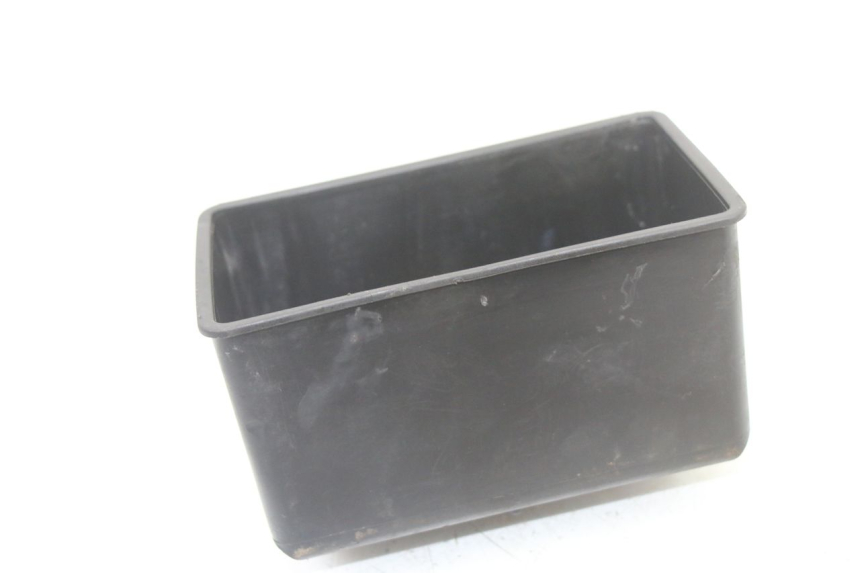 photo de BATTERY TRAY PIAGGIO VESPA LX 2T 50 (2005 - 2013)