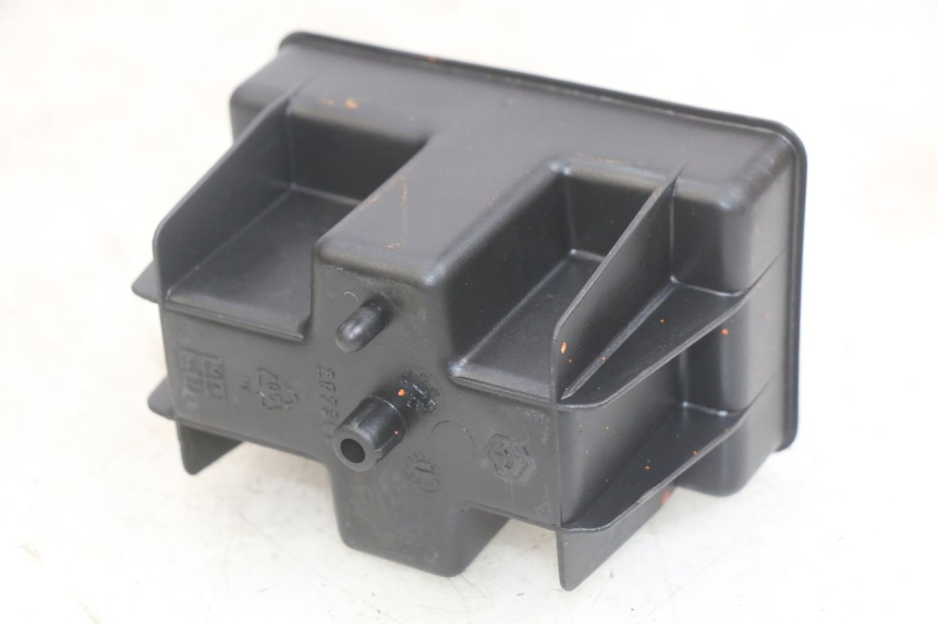 photo de BATTERY TRAY PIAGGIO VESPA S 2T 50 (2007 - 2014)