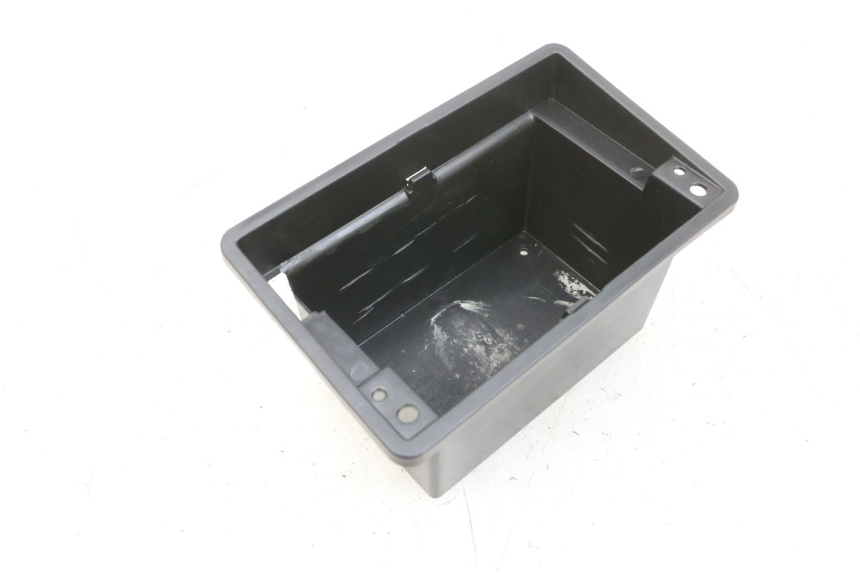 photo de BATTERY BOX JM MOTORS SANTANA EVO 50 (2024 - 2026) - Main view