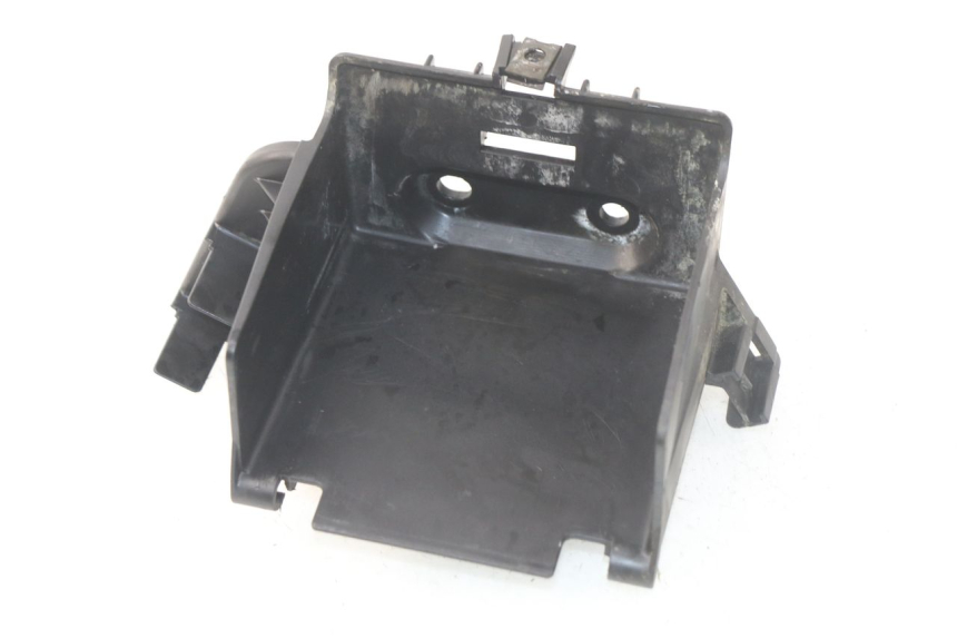 photo de BATTERY BOX HONDA SES DYLAN 125 (2002 - 2006)
