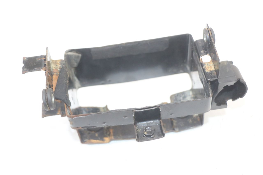 photo de BATTERY BOX SUZUKI GS F 500 (2004 - 2007)