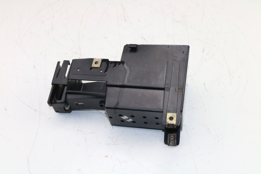 photo de BATTERY BOX PEUGEOT TREKKER TKR 50 (2005 - 2014)