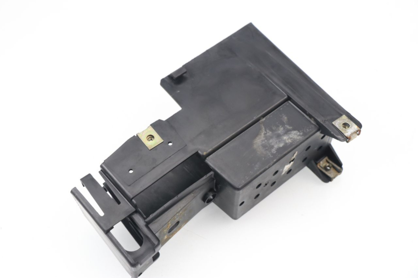 photo de BATTERY BOX PEUGEOT TREKKER TKR 50 (2005 - 2014)