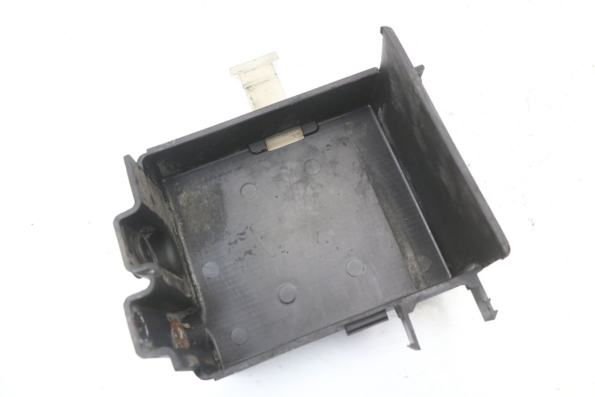 photo de BATTERY BOX YAMAHA XJ F 900 (1983 - 1994)