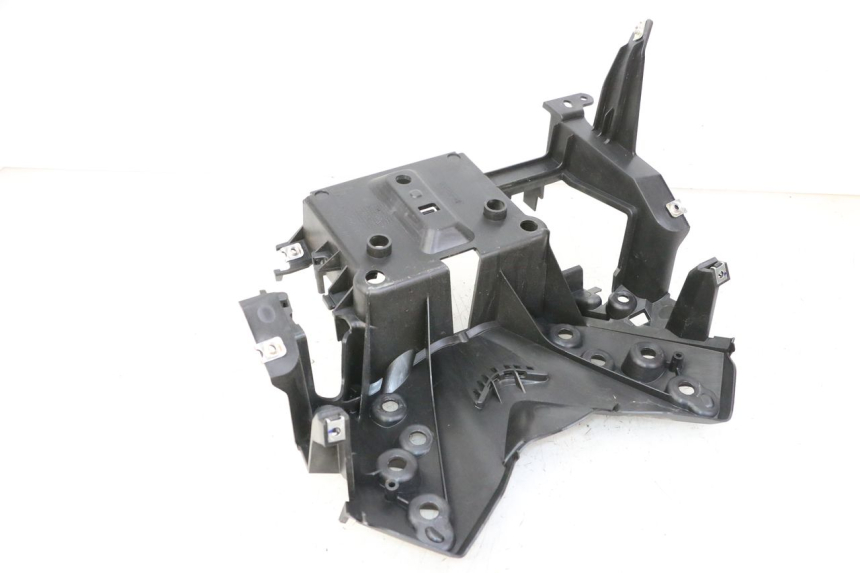 photo de BATTERY BOX YAMAHA XMAX X-MAX 125 (2021 - 2025)
