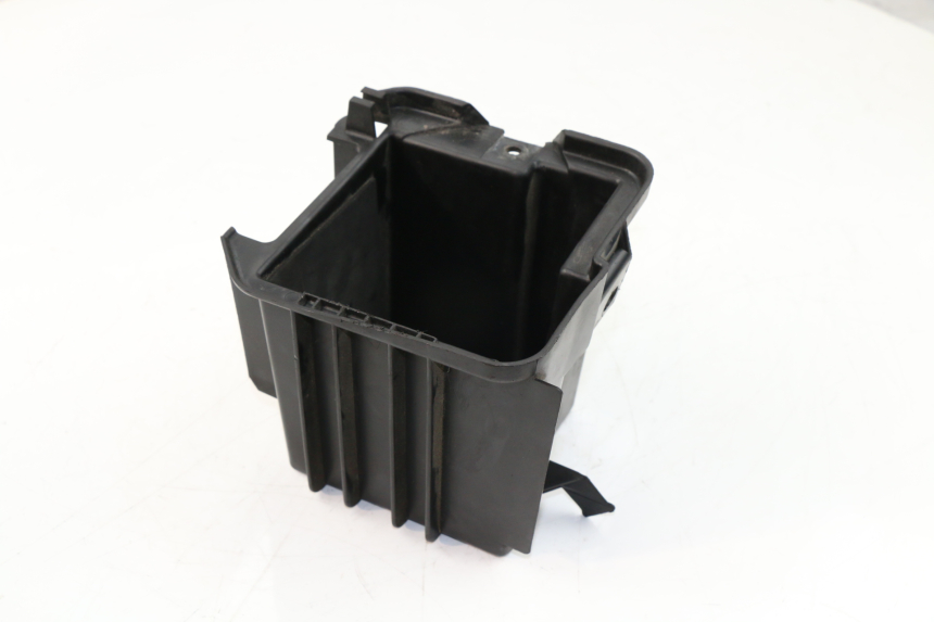 photo de BATTERY BOX YAMAHA CYGNUS X 125 (2004 - 2007)