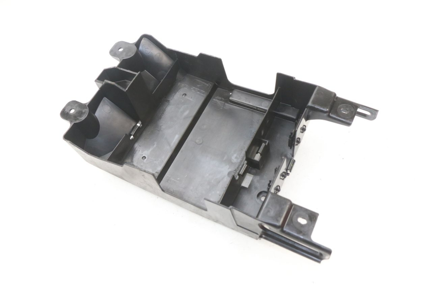 photo de BATTERY TRAY YAMAHA FJR ABS 1300 (2006 - 2012)