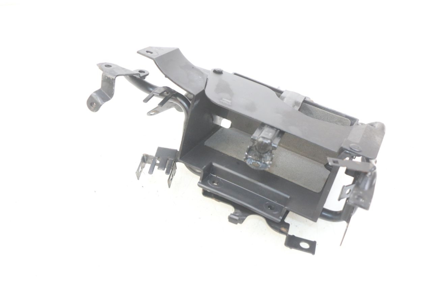 photo de BATTERY TRAY YAMAHA FJR ABS 1300 (2006 - 2012)