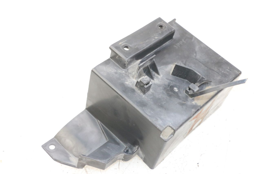 photo de BATTERY TRAY YAMAHA FJR ABS 1300 (2006 - 2012)